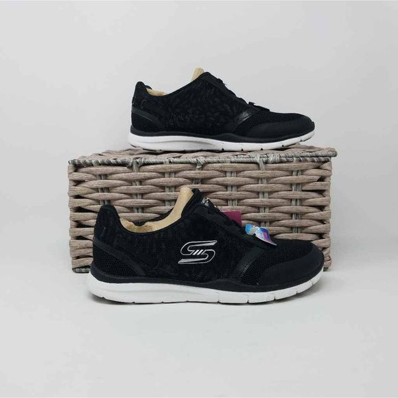 womens black skechers size 5